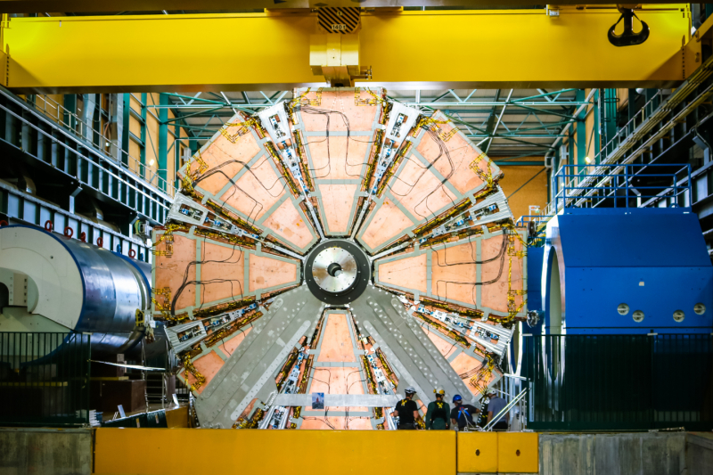 Détecteurs LHC: des particules suivies à la trace