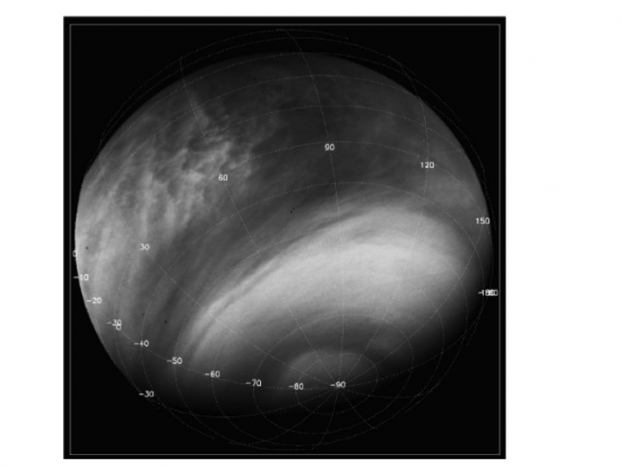 Peut-on deviner les montagnes à travers les nuages de Vénus ?