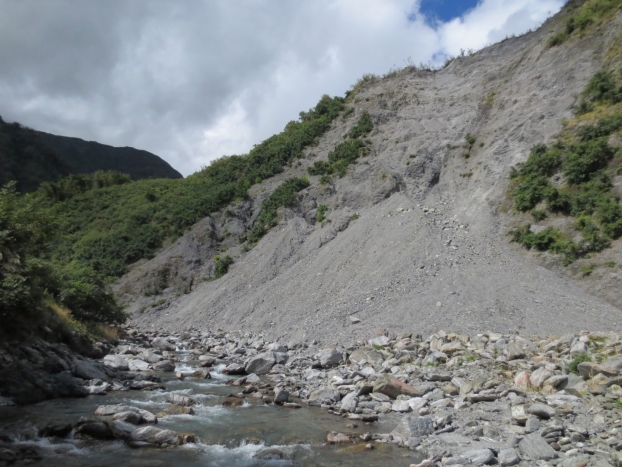 Les rivières digèrent les glissements de terrain plus vite qu'on ne le pensait