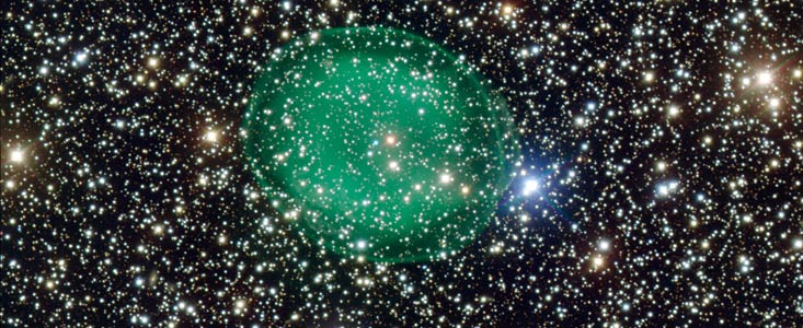 Une bulle verte fantomatique