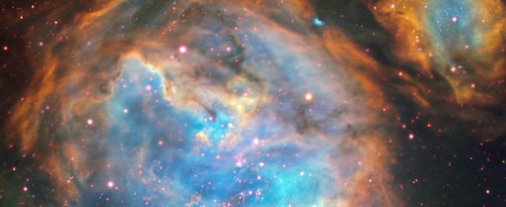 Des bulles de jeunes étoiles flamboyantes