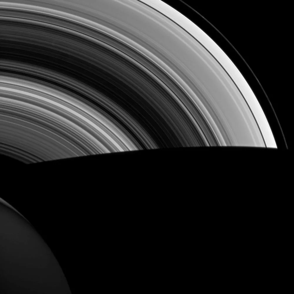 Saturne: des anneaux brutalement coupés