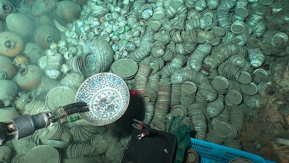 These treasures submerged in the South China Sea