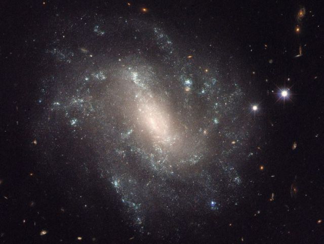L'expansion de l'Univers est bien plus rapide qu'on ne le pensait