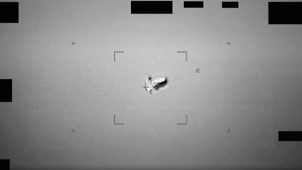 🛸 Das Pentagon veröffentlicht Videos von nicht identifizierten Luftphänomenen (UAP)