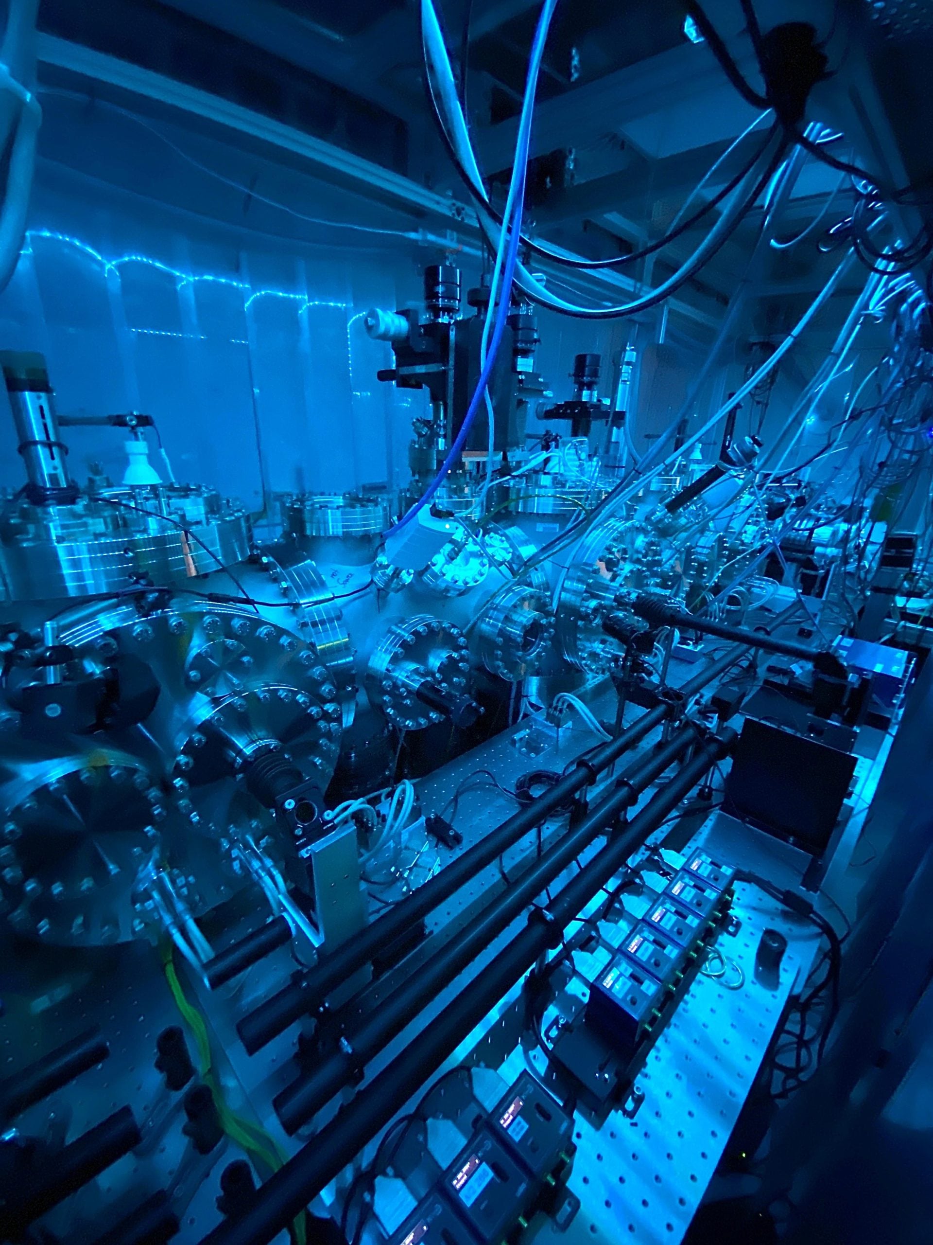⚛️ When metal becomes quantum