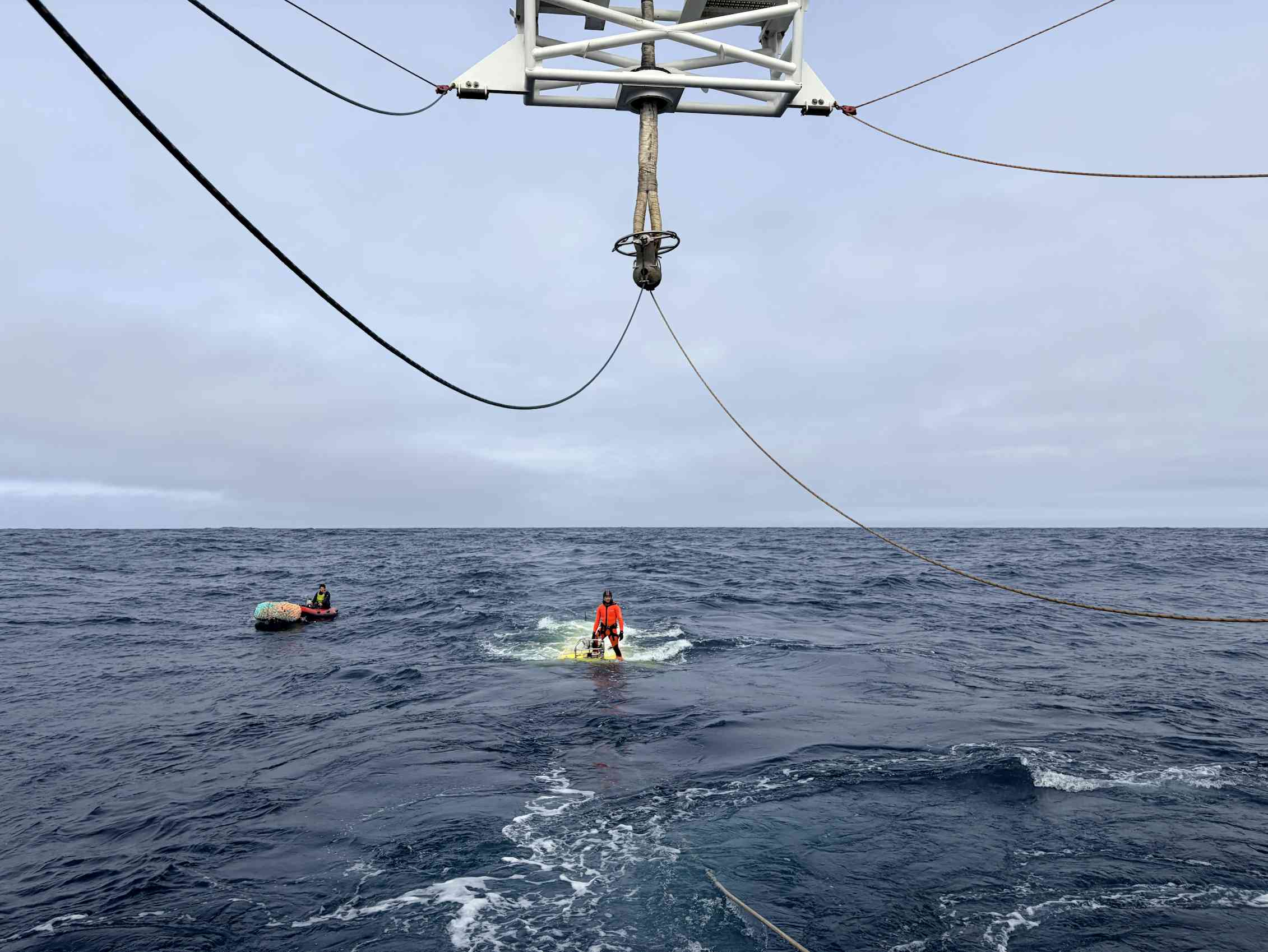 ☢️ Que deviennent les fûts de déchets radioactifs immergés dans l’Atlantique ?