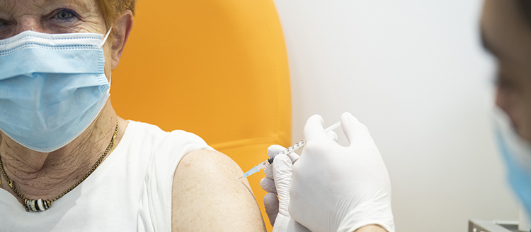 Qui se vaccine contre la Covid-19 ?