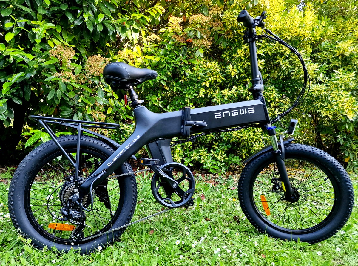 Test/review vélo électrique ENGWE C20 PRO: robuste, pliable et débridable