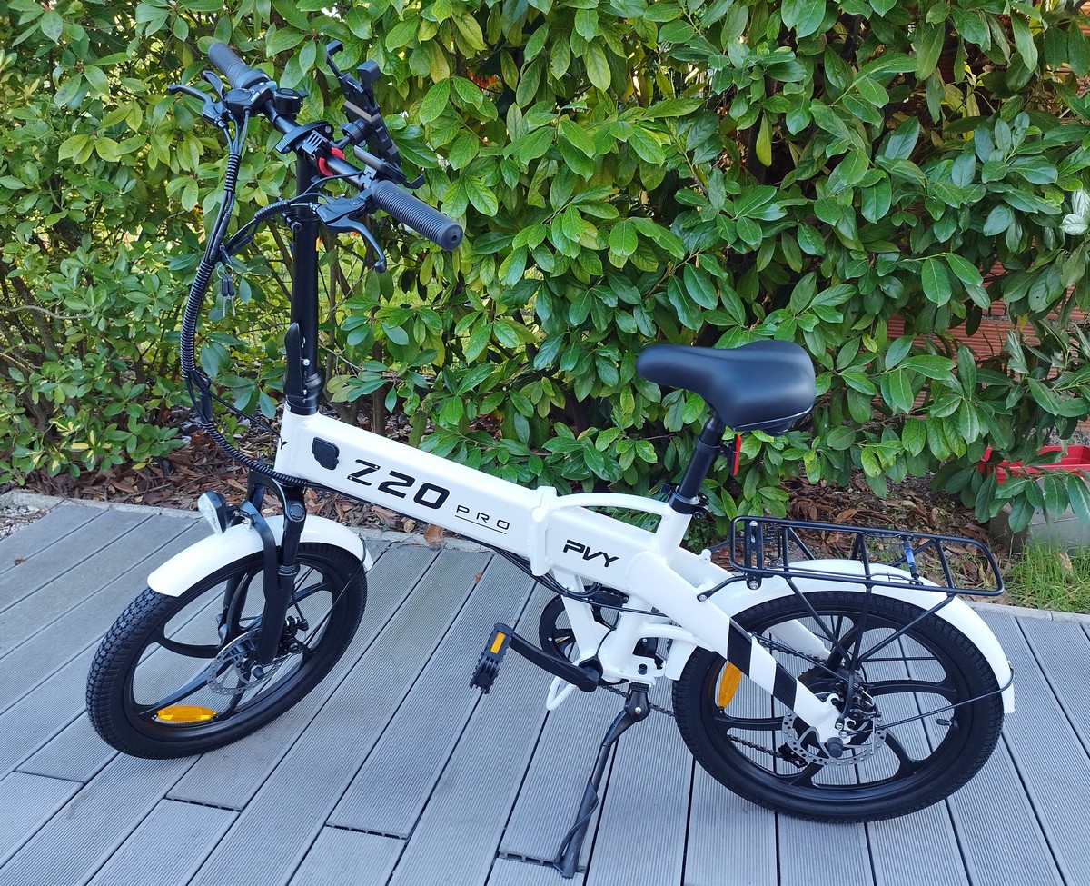 Banggood surprend avec cette promotion sur le vélo électrique pliable PVY Z20 PRO (250W débridable à 500W)