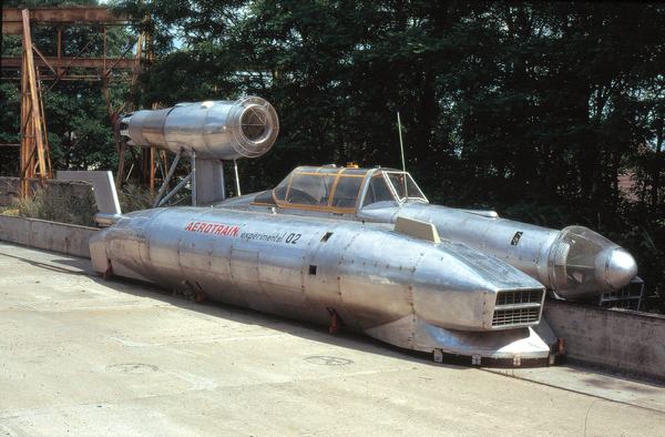 Aérotrain et autres véhicules rares au Salon Rétromobile 2008