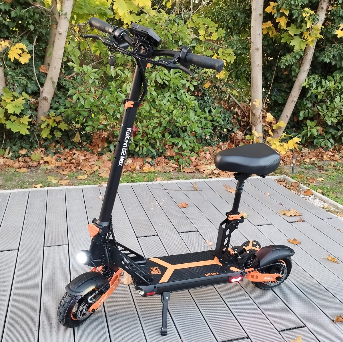 Voici le code promo qui détruit le prix de la puissante trottinette électrique KuKirin G2 Max (1000W - 55km/h) à 624.00 euros