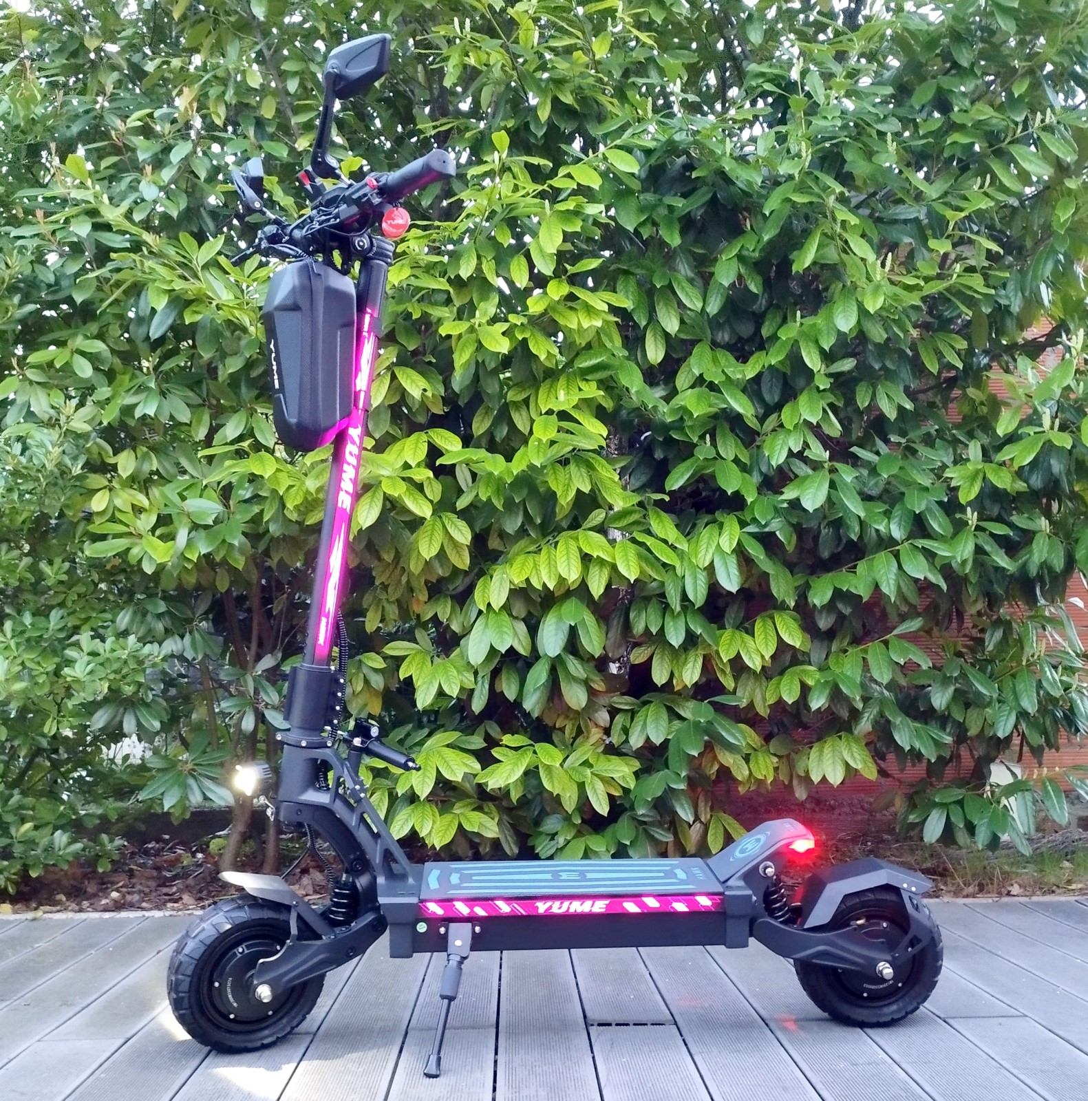Un étonnant code promo sur la très puissante trottinette électrique Yume Hawk (double moteur 2400W)