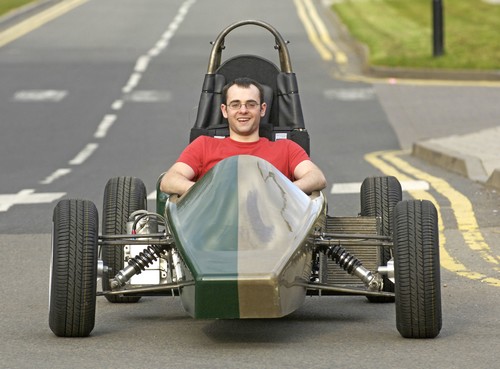 Eco One : une voiture de course biodégradable