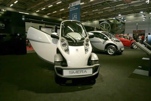 Stars du mondial auto: Smera et Twizy, vers une nouvelle mobilité ?
