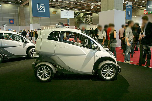 Lumeneo Smera : entre scooter et voiture