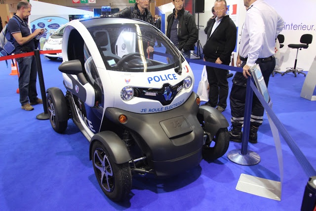Mondial de l'auto 2012 : Renault Twizy, pour tous les gouts et usages