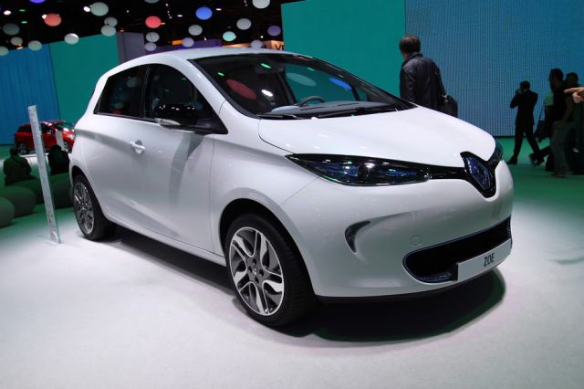 Dossier : les voitures électriques en 2013